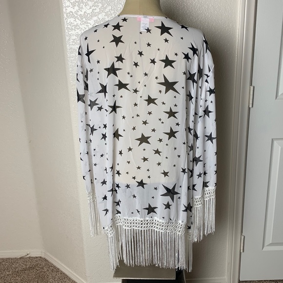 White sheer Kimono with fringe and black stars - Picture 6 of 9